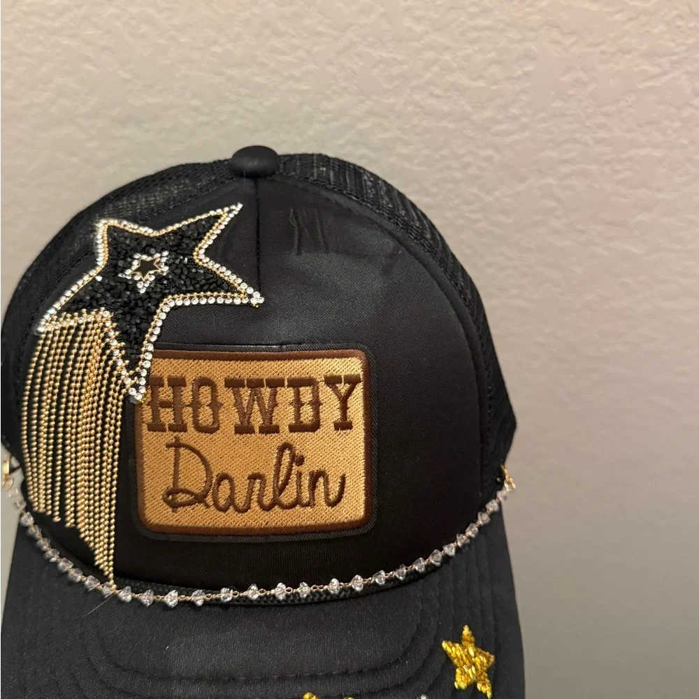Howdy Darlin  Women’s Trucker Hat Western Cowgirl  Sparkle Bachelorette vacation - Picture 2 of 2